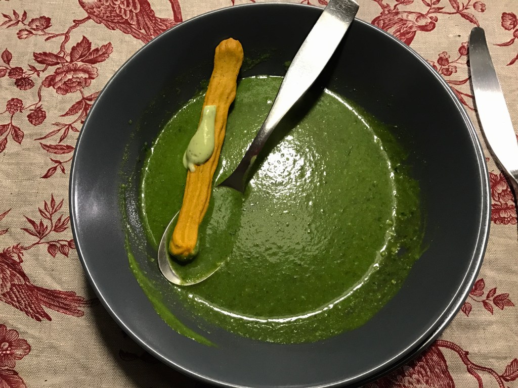Unique Green soup w/ scented tofu&nbsp;sauce