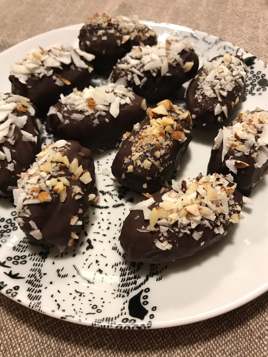 Chocolate Date Bites